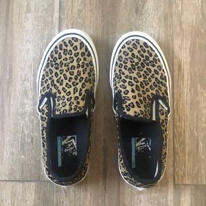 Cheetah Slip on Vans size 7